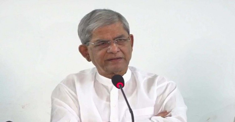 শেখ হাসিনা ভারতে বসে বাংলাদেশের মানুষকে বিভ্রান্ত করার অপচেষ্টা চালাচ্ছেন : মির্জা ফখরুল