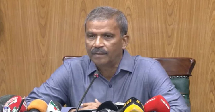 সাইবার সুরক্ষা অধ্যাদেশ, ২০২৪ প্রণয়নের কাজ চূড়ান্ত পর্যায়ে: আইন উপদেষ্টা