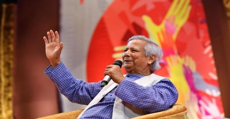 বাংলাদেশে জুলাই-আগস্ট গণঅভ্যুত্থানে অংশ নেয়া মেয়েদেরকে ইতিহাস পরিবর্তনের নায়িকা বলে সম্বোধন করেছেন প্রধান উপদেষ্টা অধ্যাপক মুহাম্মদ ইউনূস।