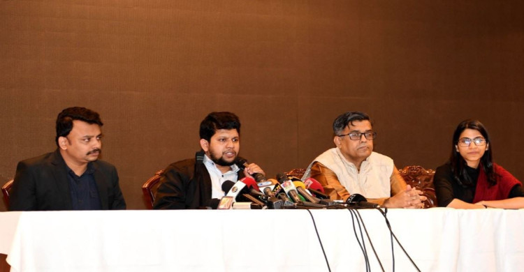 জুলাই ঘোষণাপত্র চূড়ান্ত করতে বৃহস্পতিবার সর্বদলীয় বৈঠক: উপদেষ্টা মাহফুজ