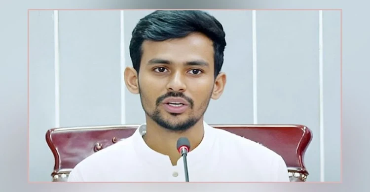 আ.লীগকে নিষিদ্ধ করার ব্যাপারে শিগগিরই পদক্ষেপ নেবে সরকার : আসিফ মাহমুদ