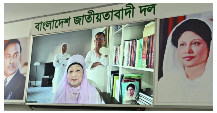 গণতন্ত্র প্রতিষ্ঠায় সবাইকে ঐক্যবদ্ধ হতে হবে : খালেদা জিয়া