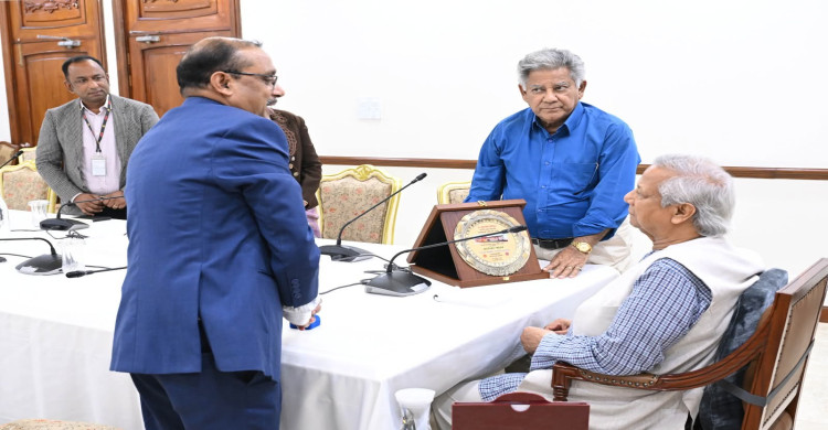 শতবর্ষী প্যাডেল স্টিমার চালুর সিদ্ধান্তে উচ্ছ্বসিত প্রধান উপদেষ্টা,