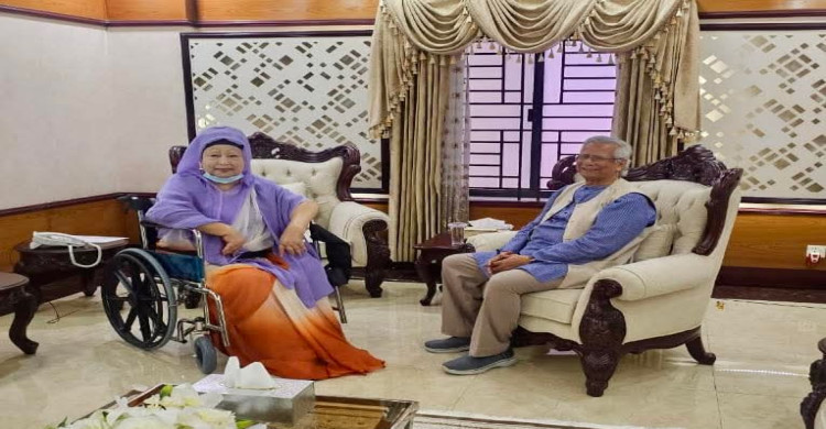 প্রধান উপদেষ্টার সঙ্গে বিএনপি চেয়ারপার্সনের সৌজন্য সাক্ষাৎ