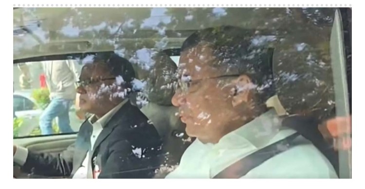 হাদির কবর জিয়ারতের উদ্দেশে তারেক রহমান