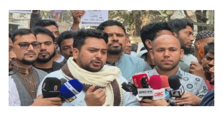 ফ্যামিলি কার্ডের মাধ্যমে ভোট কেনার কৌশল অবলম্বন করেছে একটি দল: নাহিদ ইসলাম