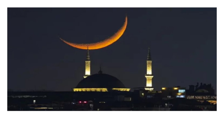 আকাশে শাওয়ালের চাঁদ, ঈদ সোমবার