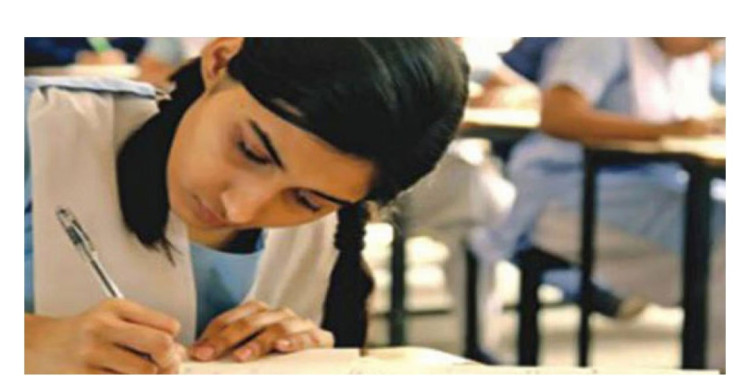 এসএসসি ও সমমানের পরীক্ষা শুরু