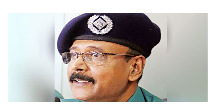 সাবেক অতিরিক্ত মহাপরিদর্শক ইকবাল আটক