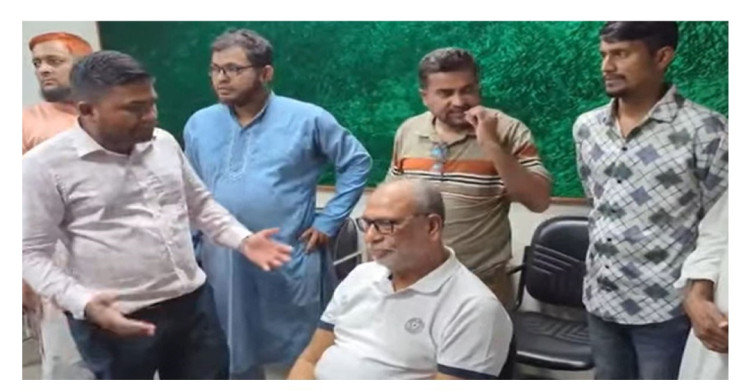 মঞ্চ ৭১’র অনুষ্ঠানে উত্তেজনা, সাবেক মন্ত্রী লতিফ সিদ্দিকী আটক