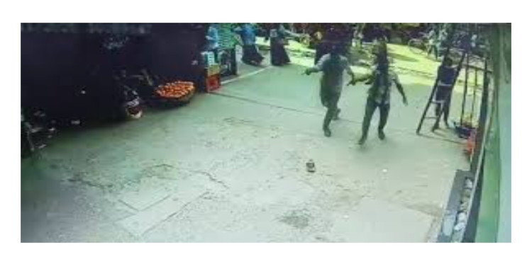 পুরান ঢাকায় এক ব্যক্তিকে গুলি করে হত্যা