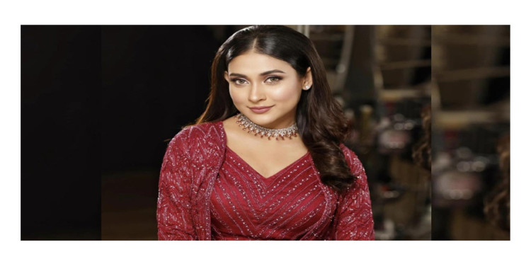 মেহজাবীনের বিরুদ্ধে গ্রেপ্তারি পরোয়ানা জারি