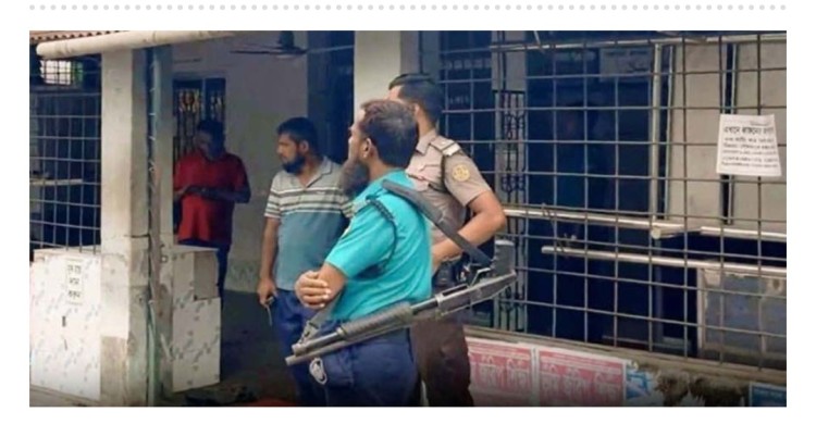 খুলনায় মসজিদে সন্ত্রাসীদের গুলি, দুই মুসল্লি গুলিবিদ্ধ