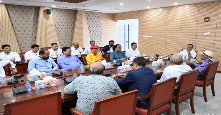 প্রধানমন্ত্রী তারেক রহমানের সঙ্গে বৈঠক করেছেন ন্যাশনাল এডিটরস কাউন্সিলের নেতারা।
