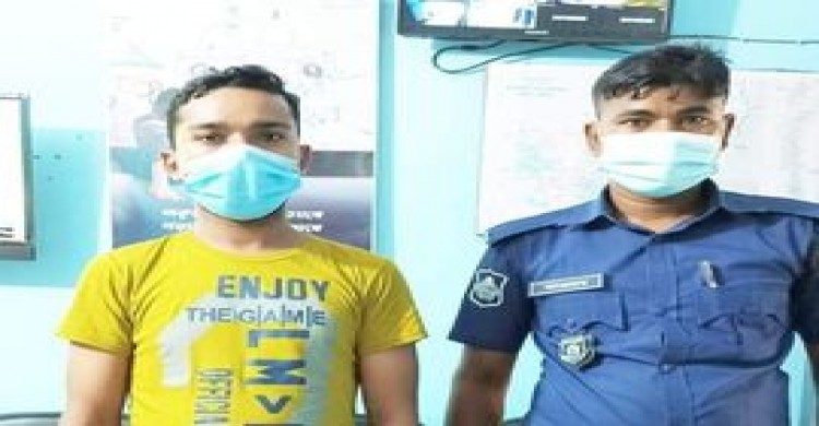 উলিপুরে তিন মাসের সাজাপ্রাপ্ত পলাতক আসামী গ্রেফতার