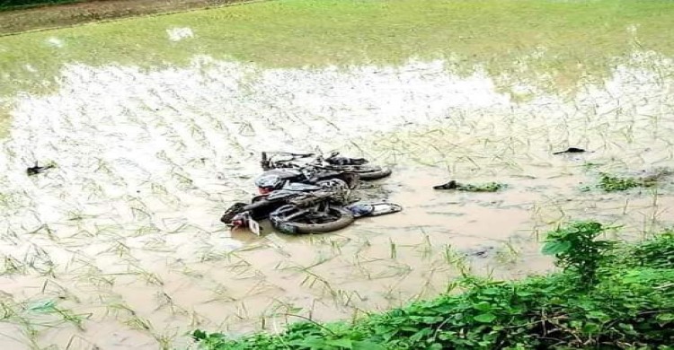 গোবিন্দগঞ্জে নিয়ন্ত্রণ হারিয়ে মোটরসাইকেল চালকসহ নিহত-২