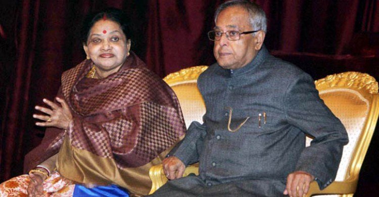 শুভ্রা মুখার্জির মৃত্যুবার্ষিকী আজ - গ্রামের সাধারণ মেয়ে হয়েছিলেন রাষ্ট্রপতির স্ত্রী