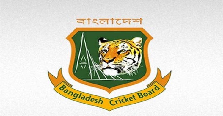 মুশতাকের সাথে দীর্ঘমেয়াদি চুক্তির চেষ্টায় বিসিবি