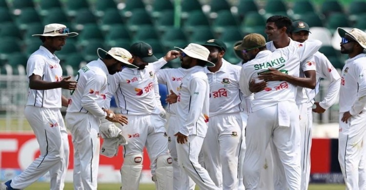 বৃষ্টির কারণে আগেভাগে শেষ চতুর্থ দিন, জয়ের জন্য ১৪৩ রান প্রয়োজন বাংলাদেশের