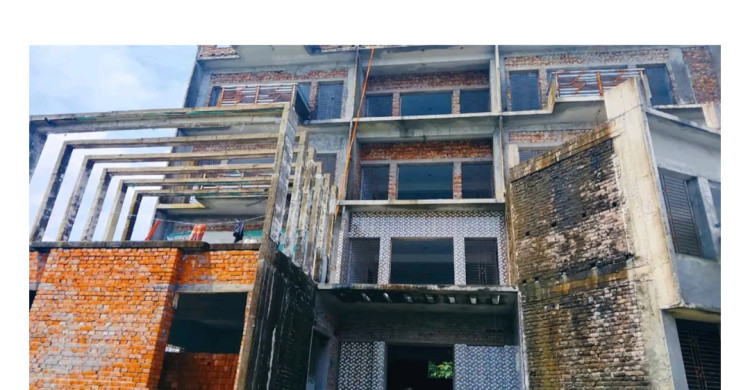 লুটের অস্ত্র দিয়ে পুলিশ ক্যাম্পে নৌ ডাকাতদের হামলা