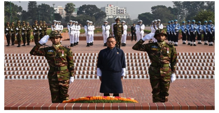জাতীয় স্মৃতিসৌধে ভুটানের প্রধানমন্ত্রীর শ্রদ্ধা নিবেদন