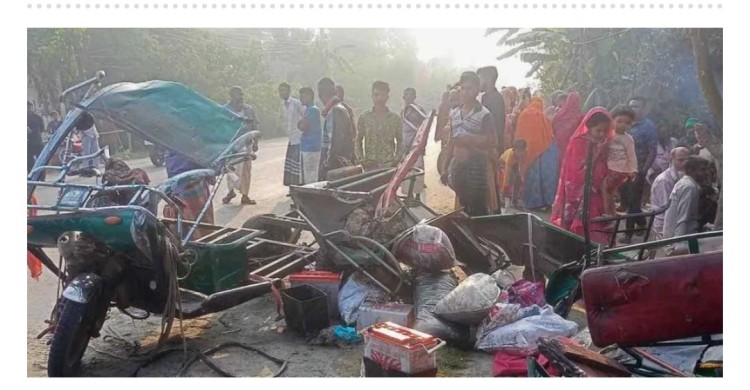 নাটোরে ট্রাক-ইজিবাইকের মুখোমুখি সংঘর্ষে নিহত তিন, আহত ৫