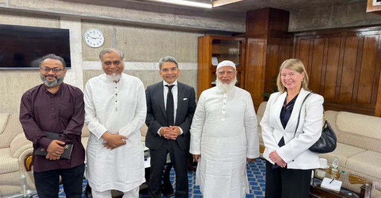 জাতীয় সংসদের  বিরোধীদলীয় নেতার সঙ্গে ইন্টারন্যাশনাল আইডিয়া-এর প্রতিনিধিদলের সৌজন্য সাক্ষাৎ