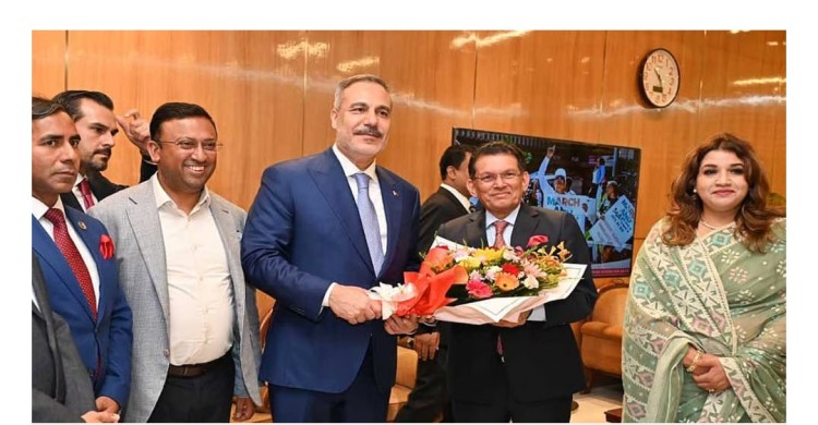 ঢাকায় তুরস্কের পররাষ্ট্রমন্ত্রী, সই হতে পারে সাংস্কৃতিক সম্পদ নিয়ে সমঝোতা স্মারক