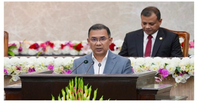 জনগণের ভালোবাসা বড় শক্তি, নিরাপত্তা কড়াকড়ি যেন দূরত্ব তৈরি না করে: প্রধানমন্ত্রী