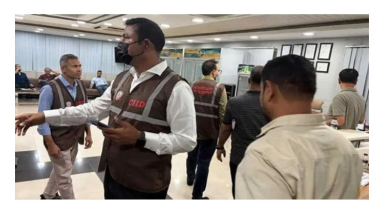 সালমান মুক্তাদিরের শ্বশুরের ৪ ওয়্যারহাউজ সিলগালা