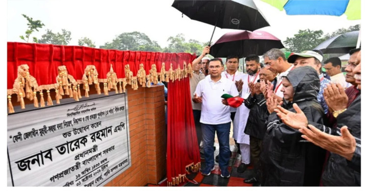 ফেনীতে ১,৫৪২ কোটি টাকার বন্যা নিয়ন্ত্রণ, নিষ্কাশন ও সেচ প্রকল্প উদ্বোধন প্রধানমন্ত্রীর