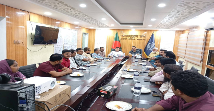 বরগুনার সাংবাদিক আসাদ সবুজকে-- ২৪ ঘন্টার মধ্যে নিঃশর্ত মুক্তির দাবী